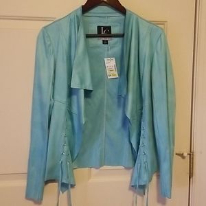 NWT. Women Lightweight Jacket